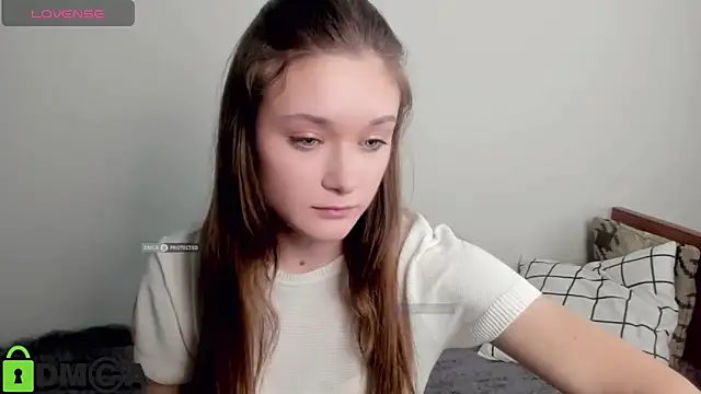 Elina X online show from May 2026 01:05:02 PM