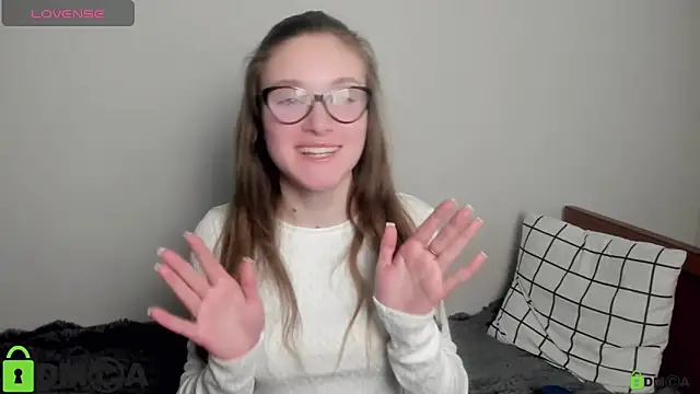 Elina X online show from May 2026 02:45:01 PM