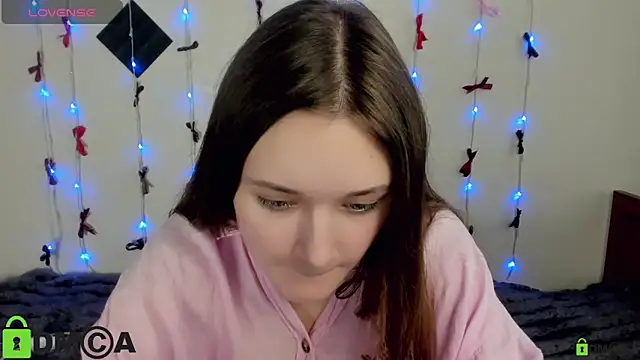 Elina X online show from June 2026 01:27:02 PM