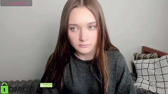 Elina X online show from May 2026 01:04:01 PM