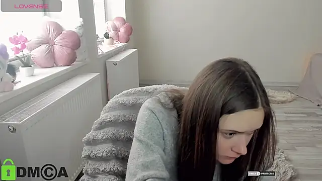 Elina X online show from April 2026 06:42:01 AM