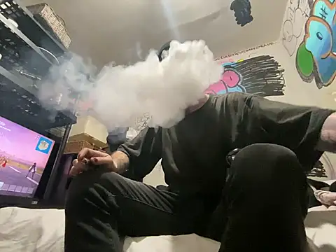 Snapshot of gothboiplzty chatting on February 2026 12:43:01 AM gothboiplzty online show from February 2026 12:43:01 AM