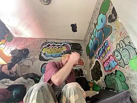 gothboiplzty online show from May 2026 09:26:02 PM