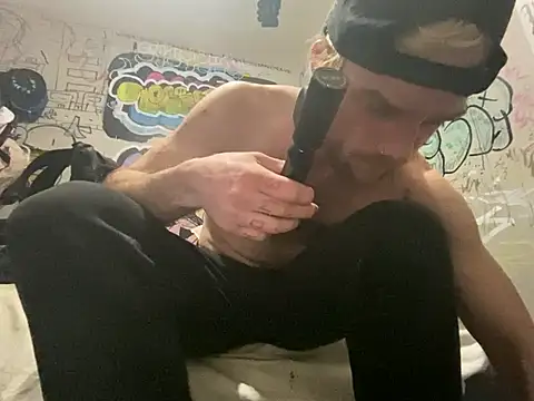 gothboiplzty online show from May 2026 03:33:02 AM