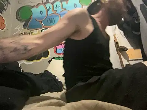 gothboiplzty online show from May 2026 07:15:02 AM
