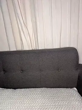 Snapshot of cristal__violetaa chatting on February 2026 04:12:02 AM cristal violetaa online show from February 2026 04:12:02 AM