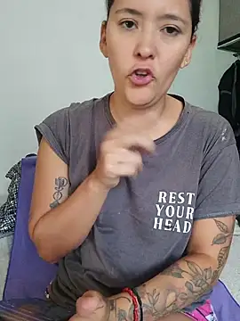 Snapshot of Harley-77 chatting on February 2026 02:28:02 PM Harley-77 online show from February 2026 02:28:02 PM