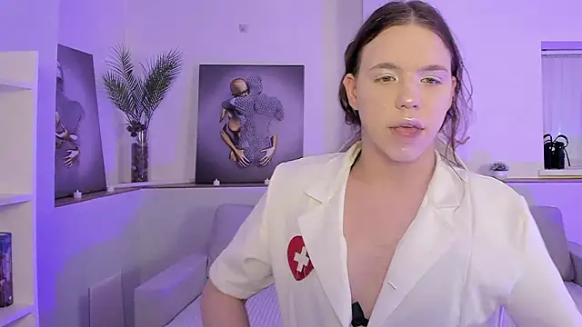 Snapshot of Madison_dolly chatting on February 2026 02:08:02 AM Madison dolly online show from February 2026 02:08:02 AM