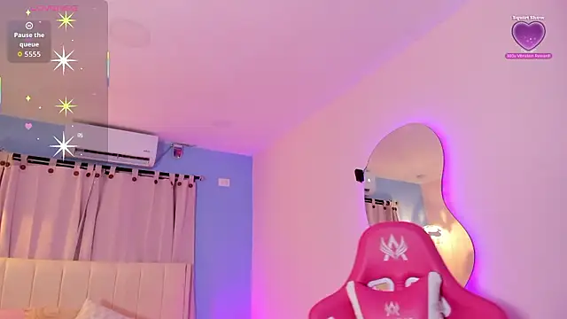 Snapshot of LOU_22_ chatting on March 2026 12:10:02 PM LOU 22 online show from March 2026 12:10:02 PM