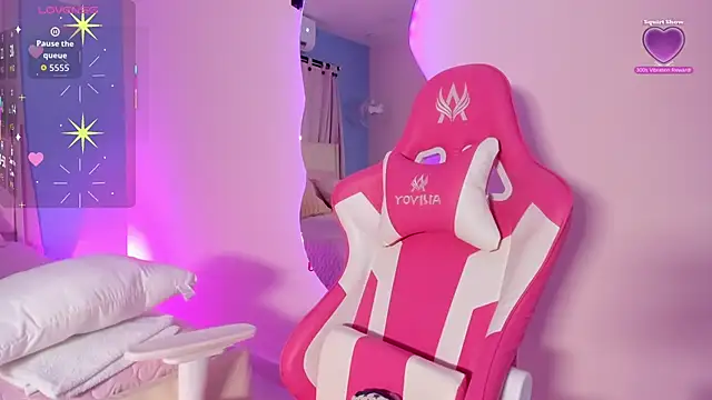 Snapshot of LOU_22_ chatting on March 2026 12:42:02 PM LOU 22 online show from March 2026 12:42:02 PM