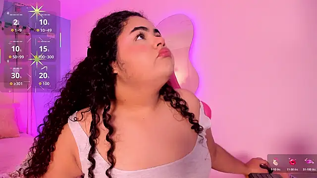 Snapshot of LOU_22_ chatting on April 2026 12:01:02 PM LOU 22 online show from April 2026 12:01:02 PM