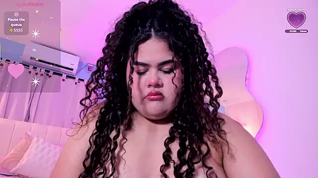 Snapshot of LOU_22_ chatting on March 2026 12:56:01 AM LOU 22 online show from March 2026 12:56:01 AM