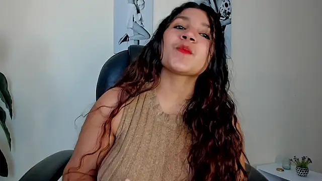 Snapshot of Victoria_Rosee chatting on February 2026 01:00:01 PM Victoria Rosee online show from February 2026 01:00:01 PM