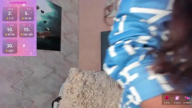 Snapshot of Victoria_Rosee chatting on March 2026 01:02:02 PM Victoria Rosee online show from March 2026 01:02:02 PM