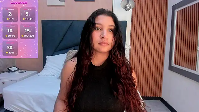 Snapshot of Victoria_Rosee chatting on March 2026 01:00:01 PM Victoria Rosee online show from March 2026 01:00:01 PM