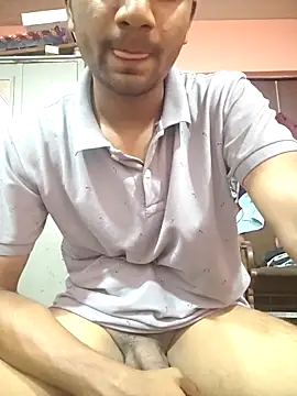 Darkintrovert online show from April 2026 05:15:01 PM