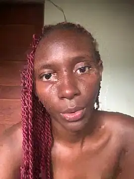 Snapshot of Tertiuo chatting on March 2026 12:01:02 PM Tertiuo online show from March 2026 12:01:02 PM