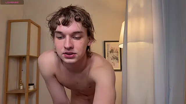 Snapshot of Friday_gay_dude chatting on March 2026 06:14:01 AM Friday gay dude online show from March 2026 06:14:01 AM