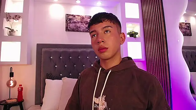 Fancy Vixen online show from March 2026 03:25:02 AM