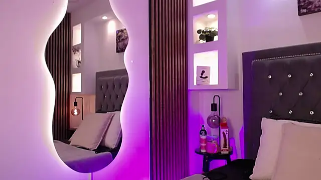 Fancy Vixen online show from March 2026 03:48:01 AM