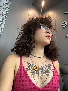 luci butterfly online show from February 2026 08:26:01 PM