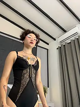 luci butterfly online show from February 2026 07:25:01 PM