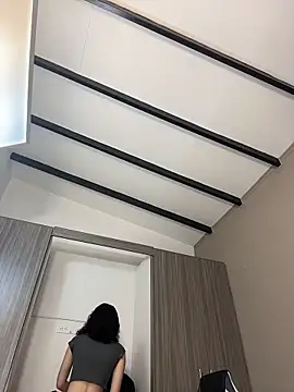 luci butterfly online show from February 2026 07:14:02 PM