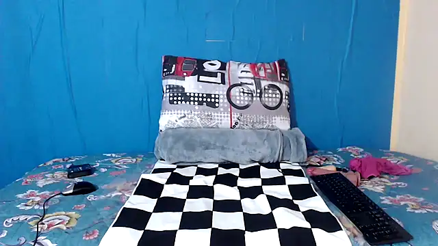 Snapshot of PrettyLisa26 chatting on February 2026 11:07:01 AM PrettyLisa26 online show from February 2026 11:07:01 AM