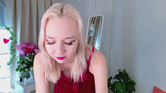 Audrey Kiss online show from February 2026 06:45:02 AM