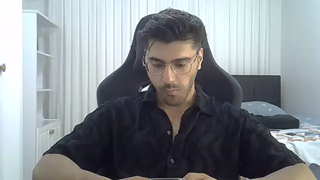 Snapshot of ciceroable chatting on June 2026 06:57:01 PM ciceroable online show from June 2026 06:57:01 PM