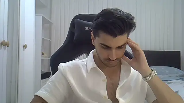 Snapshot of ciceroable chatting on June 2026 08:35:02 PM ciceroable online show from June 2026 08:35:02 PM