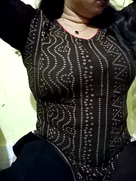 PARI51 online show from February 2026 08:54:02 PM