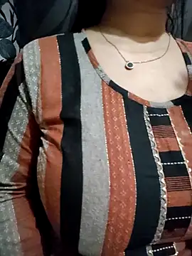 PARI51 online show from March 2026 07:37:02 PM