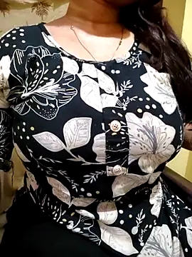 PARI51 online show from June 2026 07:59:01 PM