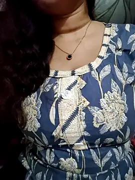 PARI51 online show from March 2026 08:20:01 PM