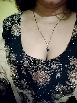 PARI51 online show from June 2026 08:50:02 PM