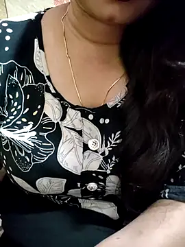 PARI51 online show from July 2026 08:17:01 PM
