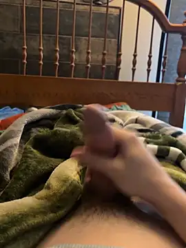 CollegeBull19 online show from February 2026 08:06:02 PM