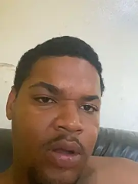 Snapshot of Cockybastard_23cm chatting on March 2026 04:36:01 PM Cockybastard 23cm online show from March 2026 04:36:01 PM