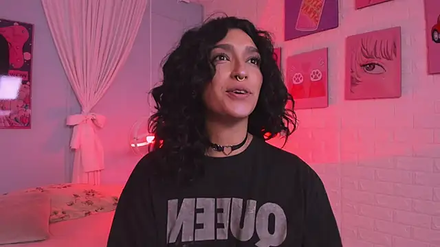 Snapshot of Cleo_Foxx chatting on June 2026 11:48:02 AM Cleo Foxx online show from June 2026 11:48:02 AM