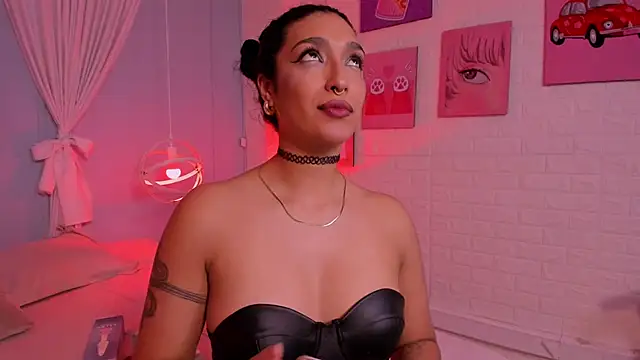 Snapshot of Cleo_Foxx chatting on July 2026 12:05:02 PM Cleo Foxx online show from July 2026 12:05:02 PM
