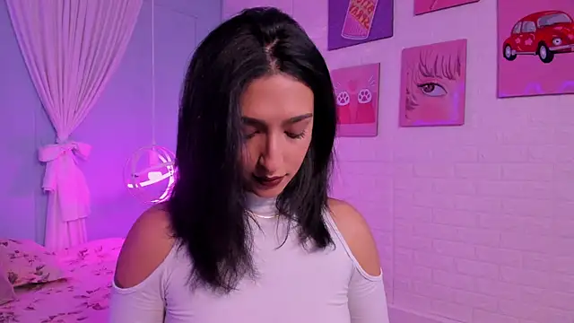 Snapshot of Cleo_Foxx chatting on June 2026 12:04:01 PM Cleo Foxx online show from June 2026 12:04:01 PM