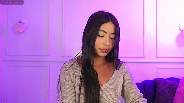 Lia Velez  online show from April 2026 03:40:02 AM