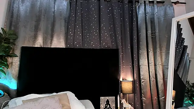 Snapshot of Angel_eros_ chatting on February 2026 06:46:01 AM Angel eros online show from February 2026 06:46:01 AM