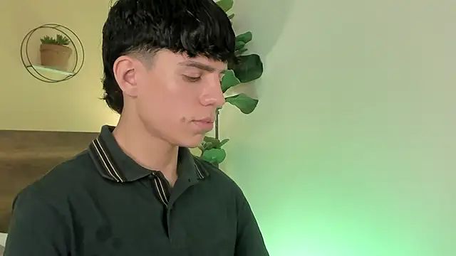 Snapshot of Angel_eros_ chatting on February 2026 06:26:01 AM Angel eros online show from February 2026 06:26:01 AM