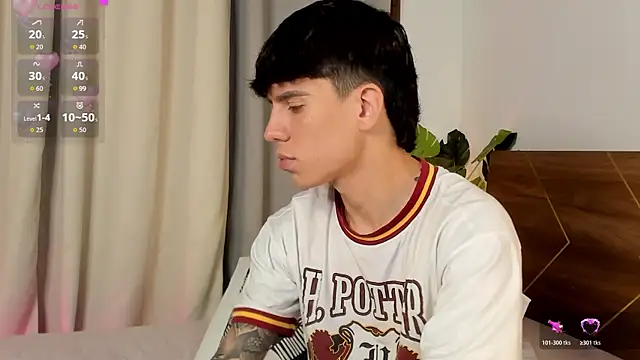 Snapshot of Angel_eros_ chatting on February 2026 05:04:02 AM Angel eros online show from February 2026 05:04:02 AM