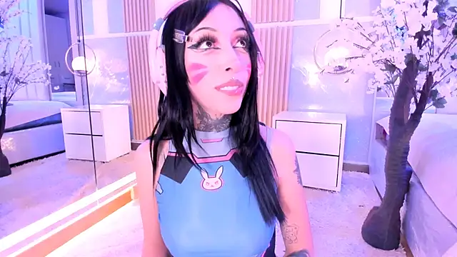 SalemBlackrose online show from February 2026 05:18:01 AM