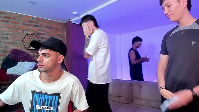 Snapshot of Bad_Boys777 chatting on February 2026 09:39:02 PM Bad Boys777 online show from February 2026 09:39:02 PM