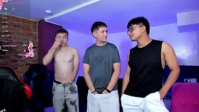 Snapshot of Bad_Boys777 chatting on February 2026 09:59:02 PM Bad Boys777 online show from February 2026 09:59:02 PM