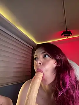 MiaTorres4 online show from February 2026 12:17:02 PM